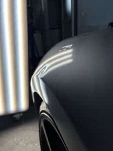 デントリペアでヘコミを修理する前の状態